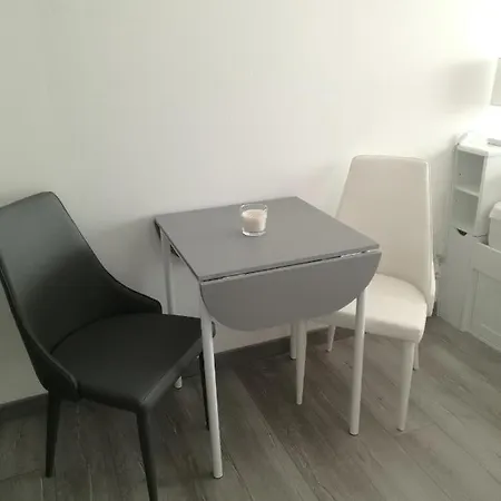 Le Pavachon Entree Independante Piscine Familiale Chauffee, 4 Min Du Puy Du Fou * Les Épesses