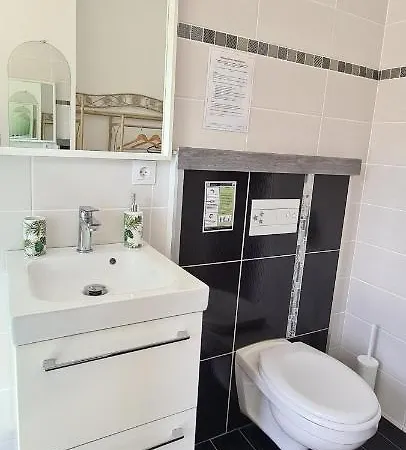 Le Pavachon Entree Independante Piscine Familiale Chauffee, 4 Min Du Puy Du Fou * Les Épesses