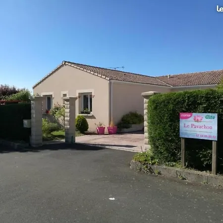 Le Pavachon Entree Independante Piscine Familiale Chauffee, 4 Min Du Puy Du Fou * Les Epesses
