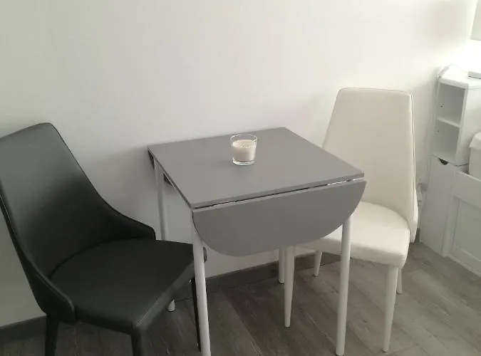 Le Pavachon Entree Independante Piscine Familiale Chauffee, 4 Min Du Puy Du Fou * Les Épesses